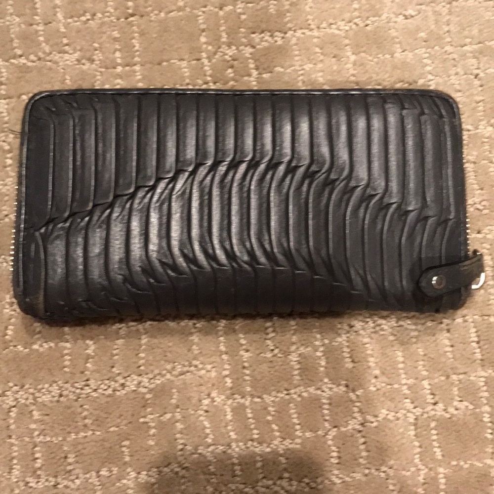 Coach Wallet - Picture 4 of 7